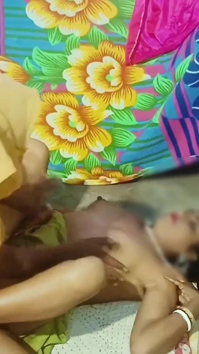 Memorable moment from "Bengali hot bhabhi blowjob and fucking her school friend after saw him long time , somausha"