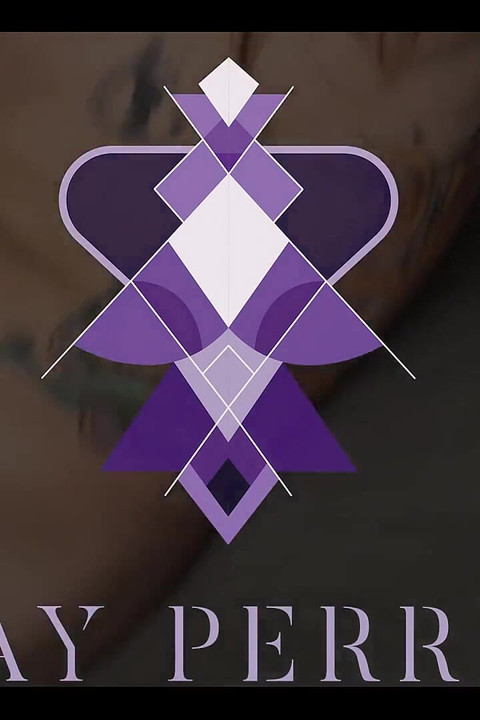 TS Gray Perrier Трахає Бісексуальну Пару