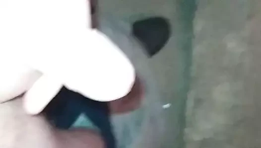 bodrum katında çıplak