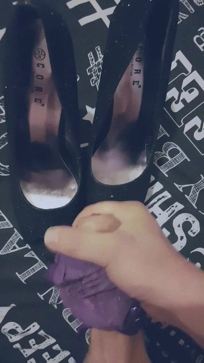 Cum On My Heels