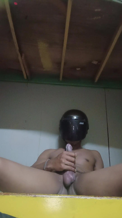 Momen epik dari "Biarkan saja, kamu ingin menyingkirkannya. Kocok kontolmu sendiri"