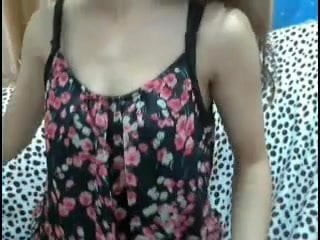 Skinny fine Asian camwhore