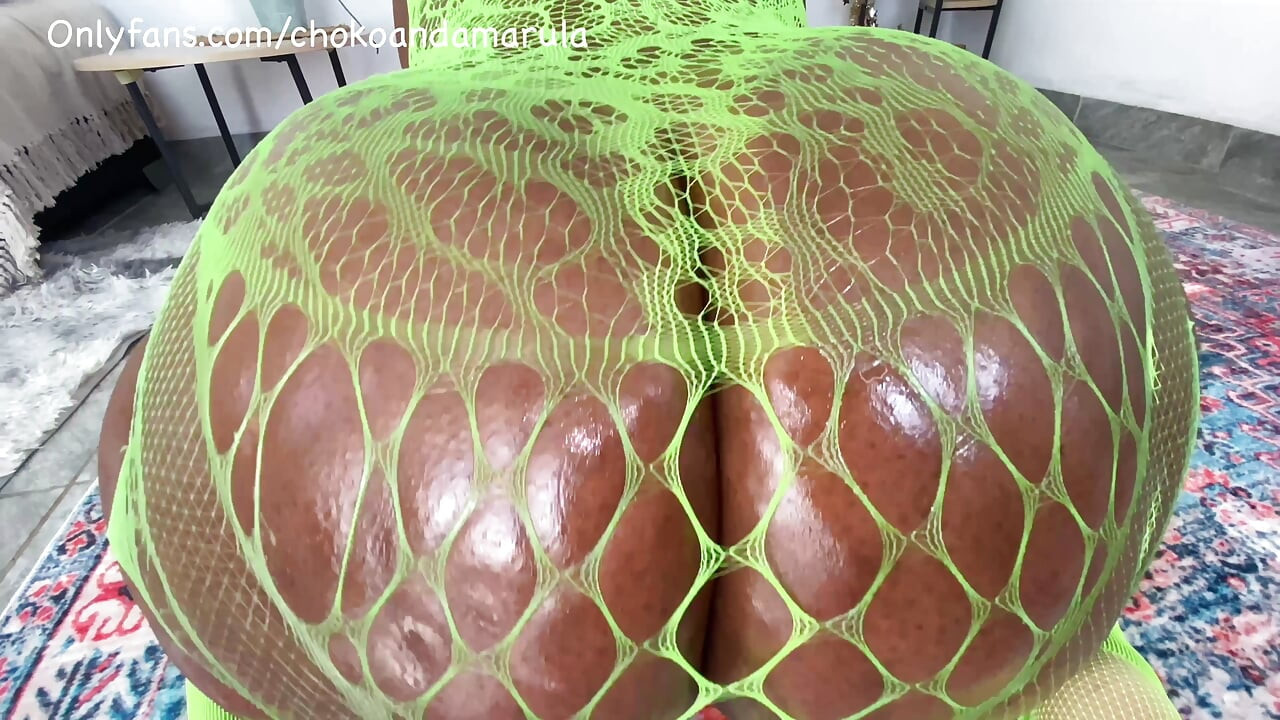 JERK OFF TO THE BIGGEST JUICIEST ASS! JOI