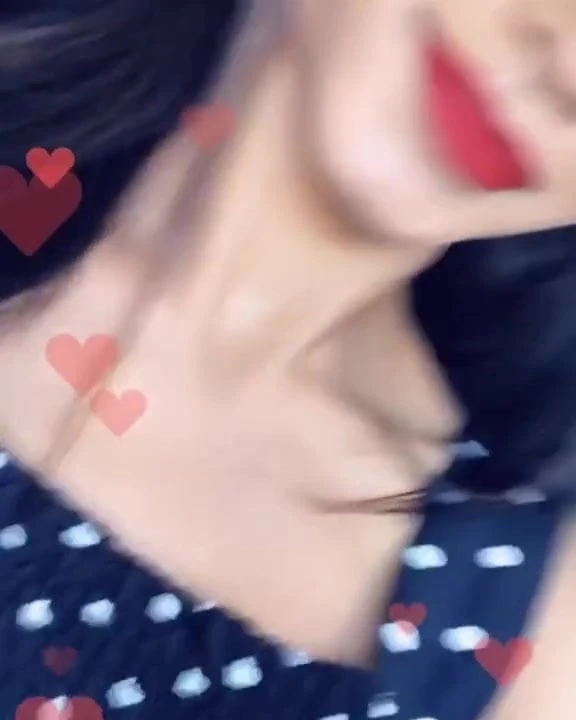 Sexy Indian Girl Posing