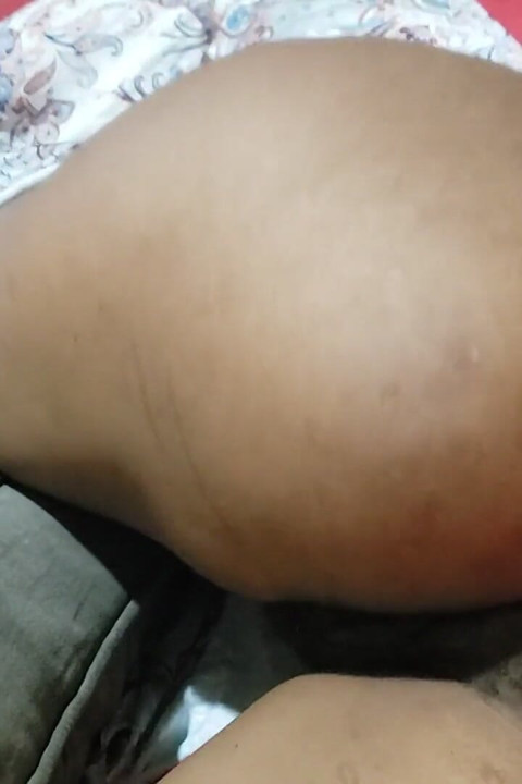 正宗的性爱幻想, 大屁股热辣毛茸茸的阴户