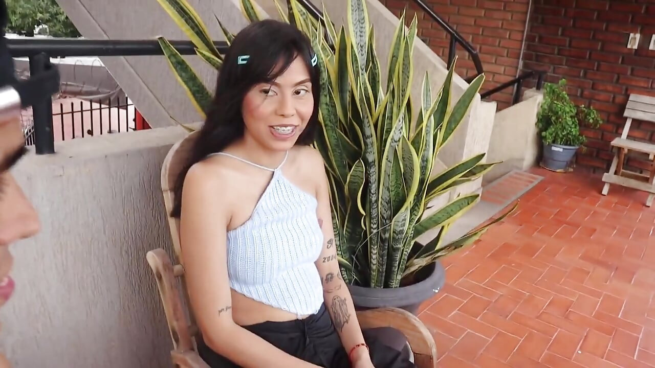 My Beautiful Neighbor From the Condo Was Alone and Invited Me to Have Water at Her House