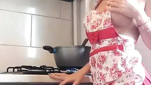 Cooking and flashing big ass