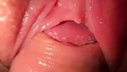 Ngentot memek sempit saudara tiri