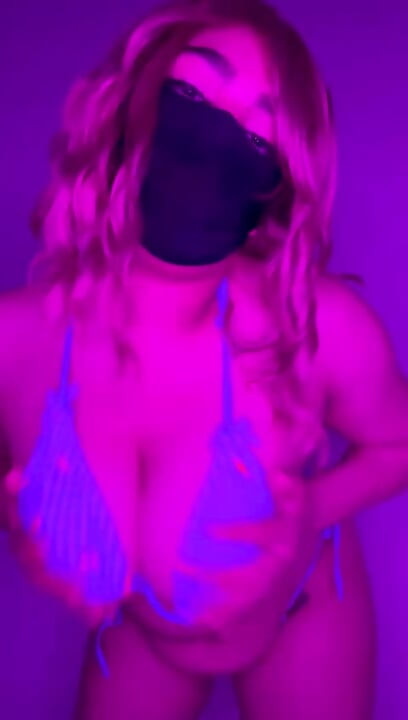 Lola -coelho-árabe vídeo