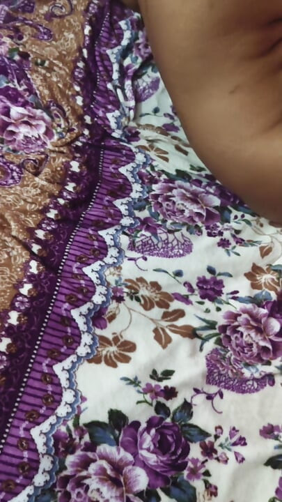 Hubungan sulit dengan gadis desi India