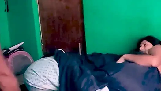 Weil du für mich untreue bist, habe ich das Video hochgeladen, um es zu zeigen