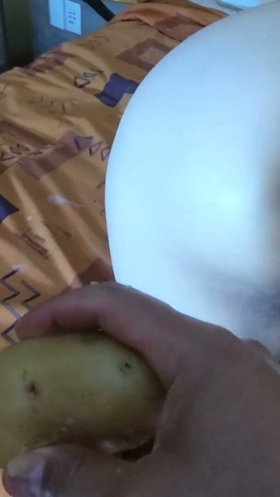 I eat a potato and a boiled egg that come out of my asshole and taste delicious | Clip 1