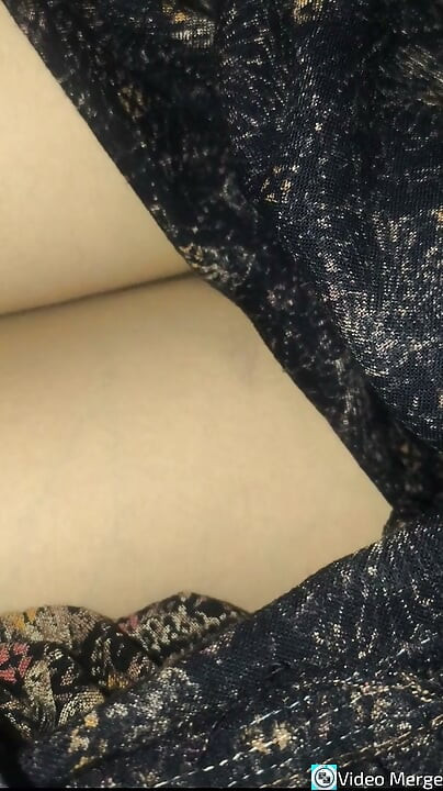 Bhabi finger full masti