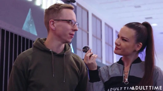 Erwachsenenzeit vists deutscher porno-Convention | Mit Alison Rey | Venus Berlin 2025