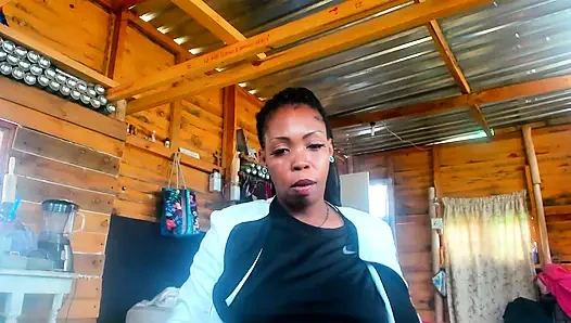 Rollenspiel-Manager mit dickem arsch gibt dem potenziellen Angestellten interview und lass ihn wichsen und auf Countdown kommen, um Position zu bekommen!