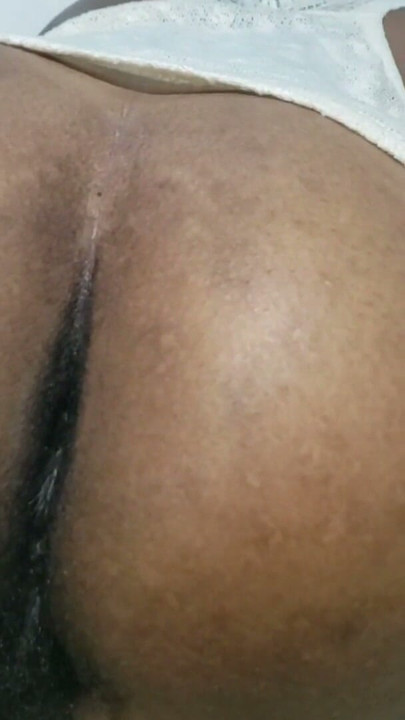 See the wild side of an amateur mommy begging for a rough doggystyle hammering | Clip 1