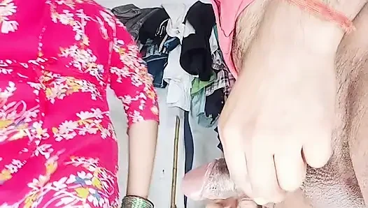 Cewek sange ini lagi asik nyepong kontol sambil nyepong kontol dan ngisap toketnya sambil duduk di kontolnya sambil berbaring lurus - audio bahasa india