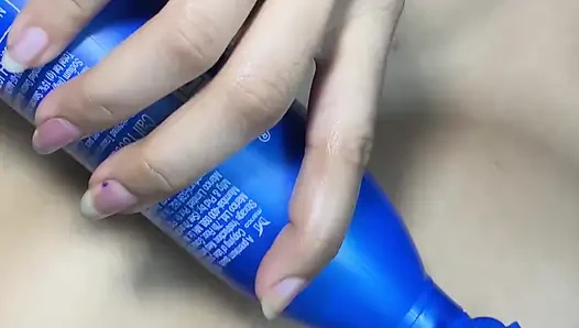 Azgın Riya üvey erkek kardeşi tarafından günlük yarak dozunu alıyor - sert desi büyük boşalma ile sikişiyor