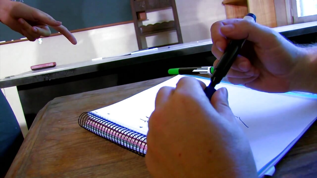 Seksi milf(chodne layak mammi) tichar ki bure chhatr dvara jordar chudaee