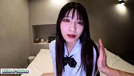 Das größte Wunder von 2025, eine E cup Muse trifft sich im geheimen