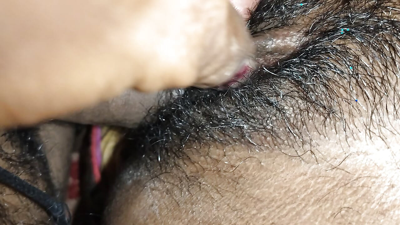 ¿Hay un vídeo de Desi Bhabhi?