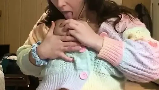 Eşcinsel lezbiyen gururlu kazakla kendimi siktim üvey erkek kardeşim ve karısı için boşalıyorum sonra onlara e-postayla gönderiyorum