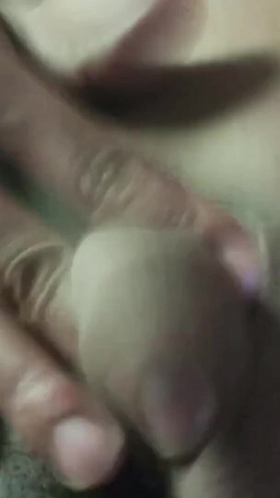 Jaw-dropping moment from "Go under the tulett and clap your hands, haha, that's true love, you friend"