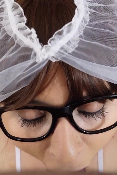 Velma's Bridal Blowjob