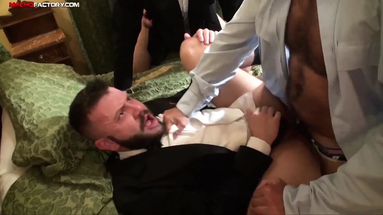 Third Scene of Ariostofuck 2. Officers Fucking Aristocrats