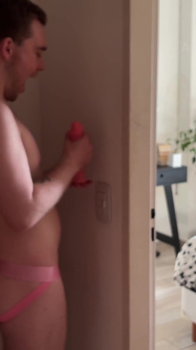 義理の兄が私がツインクのラテン系の大きなペニスに乗っているのを覗き見 | クリップ 1