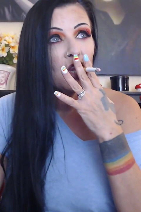 Intimate smoking in bed