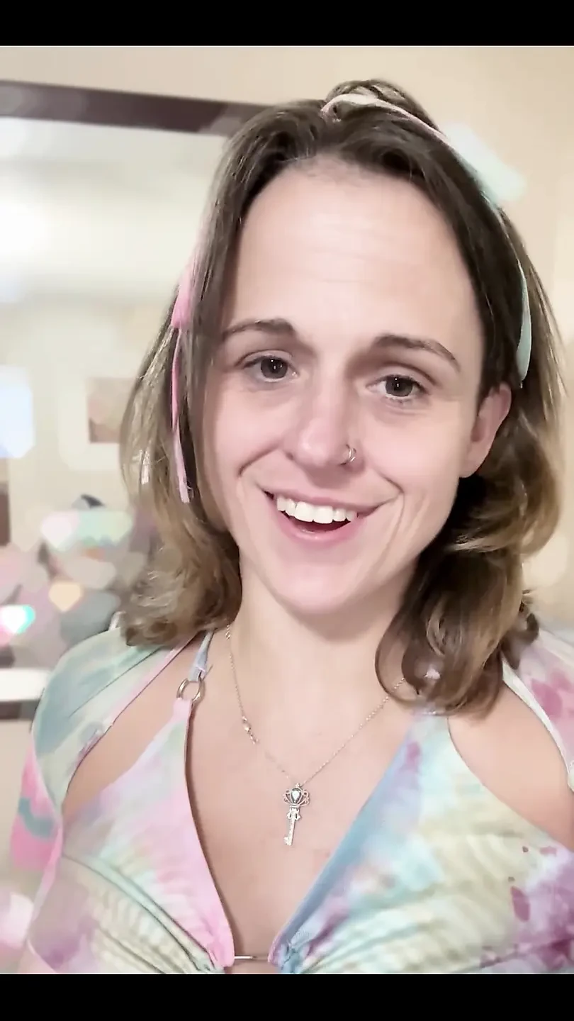 Suzy Wylde is all a blush