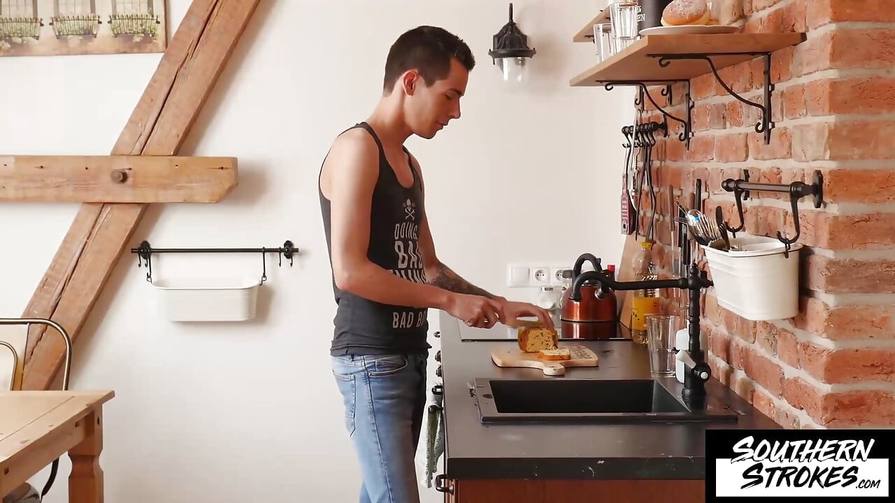 Alexis Alexis Noorderstrokes Alexis Manga hongerig naar strakke kont van Axel Green