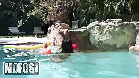 MOFOS - Sophia Leone’s Perky Tits And Juicy Ass Make Poolside Sex The Ultimate Summer Reward