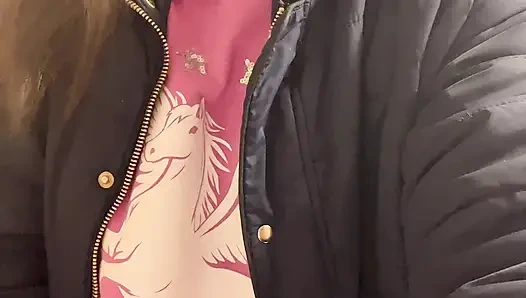 wischen sie saubere muschi nach dem pinkeln, erstaunliches gefühl