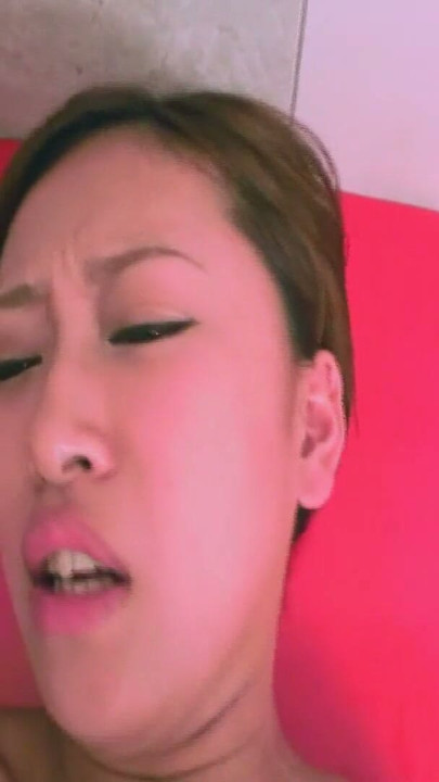Japanese Screaming cheating Wife got a Creampie from a Stranger | Clip 2
