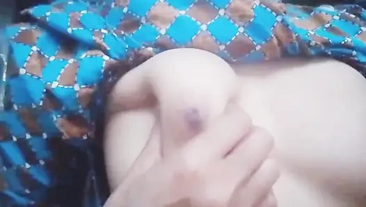 Bangladeshi Dhaka model viral video