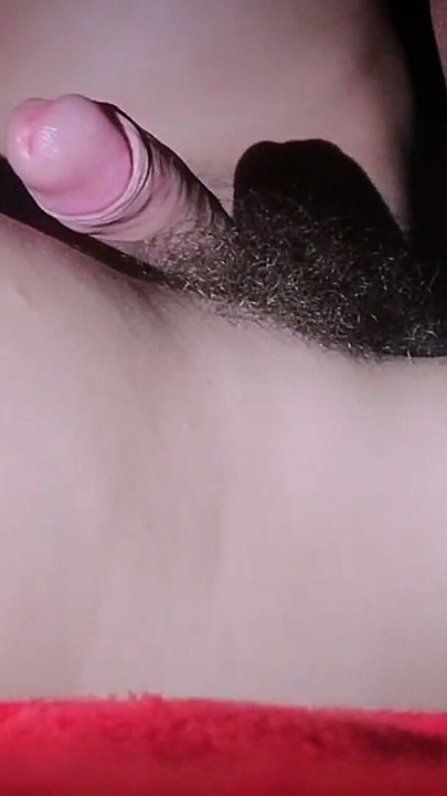 It was hard to put it in! but in the end they fuck her very rich for her tight | Clip 3