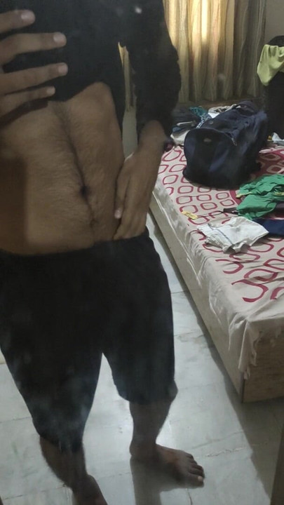 我与你妈妈最喜欢的第一个视频，更多性爱视频即将推出