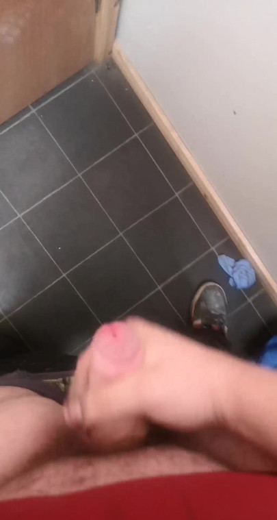 Small cock cums in a dirty work toilet