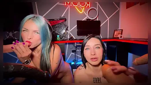 Roomates Eager for Dick Play with Dildo and Eat Each Other's Asses - Sweetkimmi