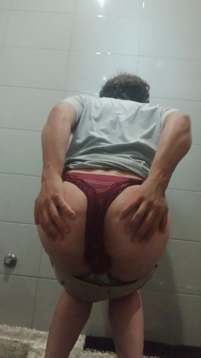 Horny sissy in the eye of the ass