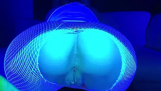 Mükemmel amcıklı balon götlü büyük dildo ve yarak alıyor