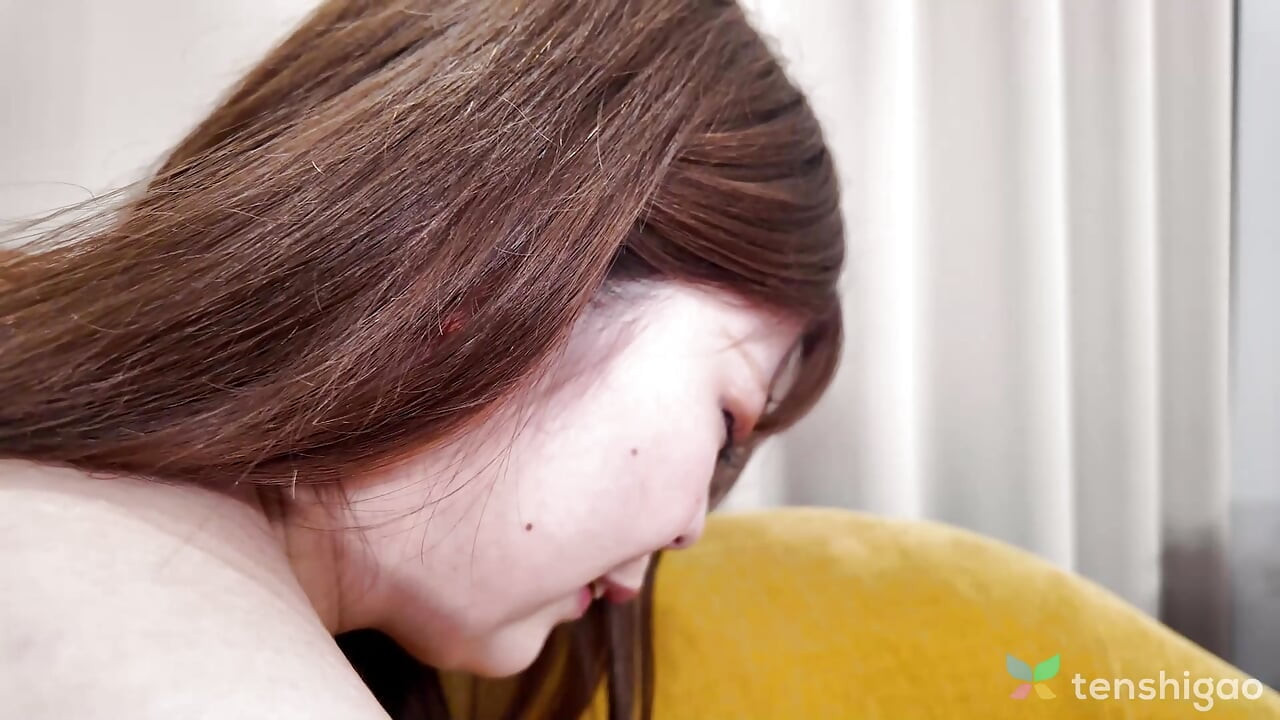 Japanese woman Yui Shina had sex with her ex the other day and she liked it.