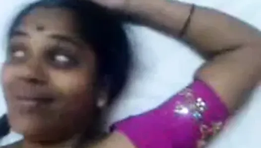 Tamil Aundy Sex Vidios - Free Tamil Aunty Porn Videos | xHamster