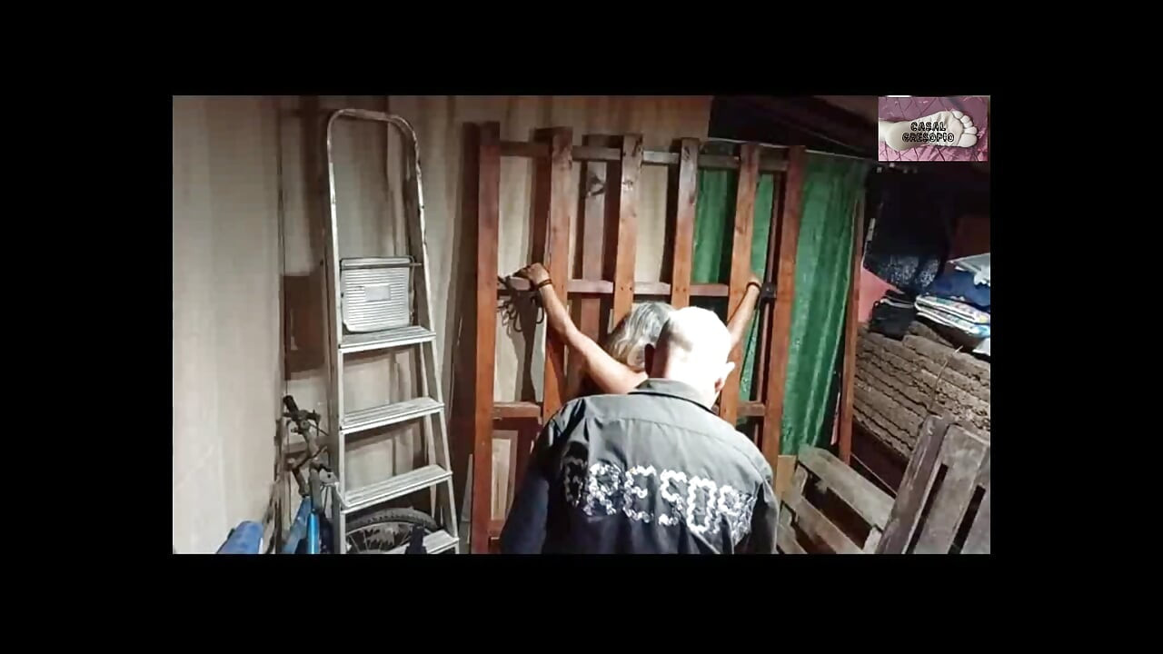 Dominiert und gefickt