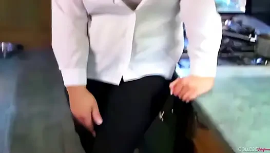 Суп на кухне, видео с участием Samantha Buxton