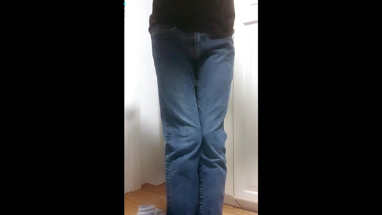 再び私のジーンズに腹を立てた