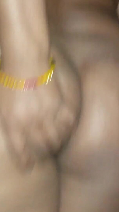 Brother-in-law fucks Pinky Bhabhi in bathroom | Clip 1