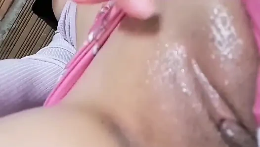 Давай, да... Я вижу тебя так, как тебе нравится! Женская мастурбация и мощный оргазм